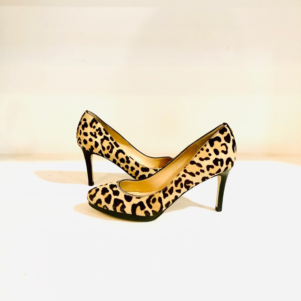 Ivanka Trump horse hair cheetah pumps - Picture 4 of 7